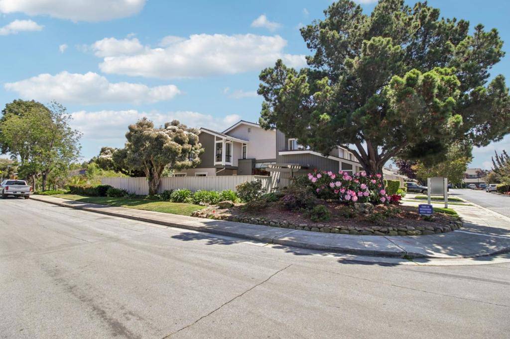 Redwood City, CA 94065,1 Spinnaker PL