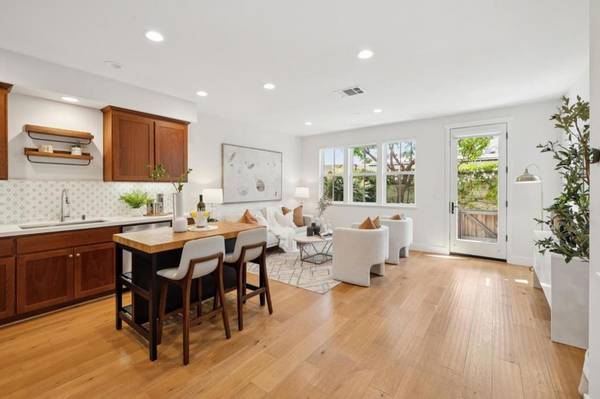 San Mateo, CA 94401,158 Tilton AVE