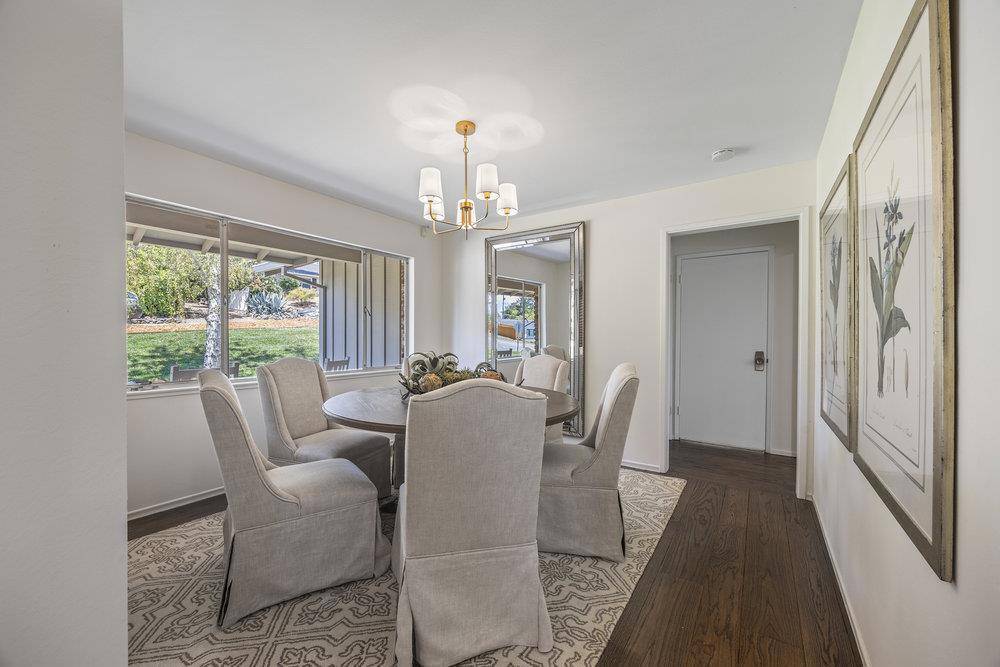 Hillsborough, CA 94010,1500 Oak Rim DR