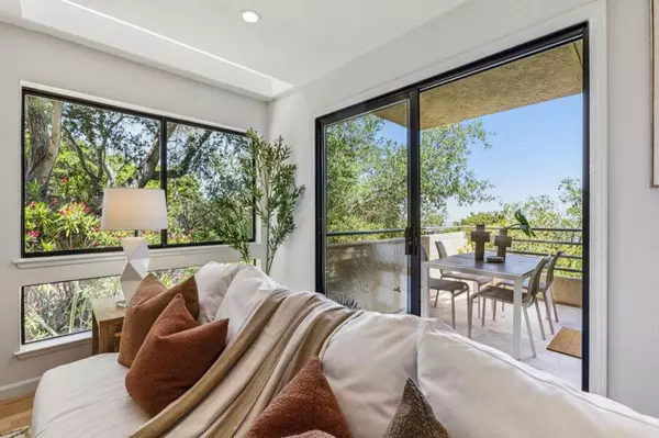 San Carlos, CA 94070,438 Portofino DR #101