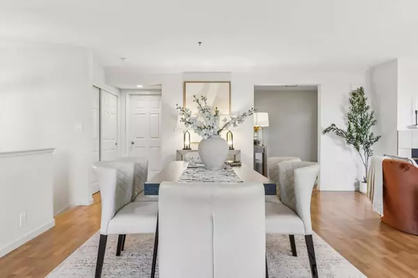 San Carlos, CA 94070,438 Portofino DR #101