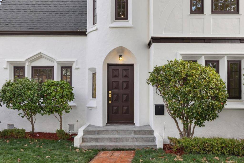 San Mateo, CA 94402,33 Seville WAY