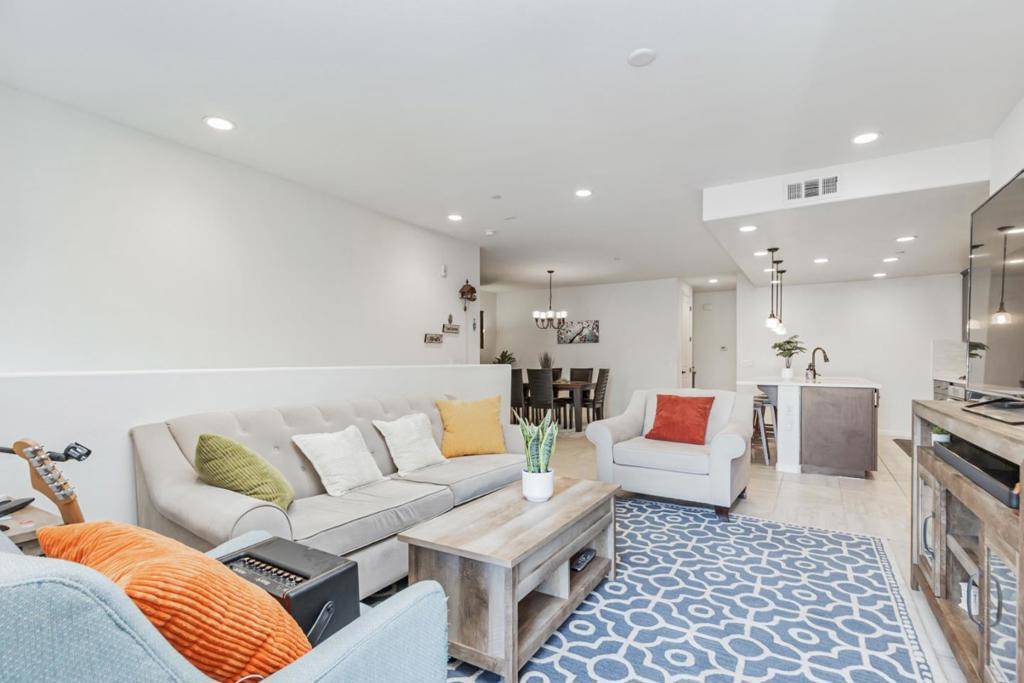 Milpitas, CA 95035,1931 Journey ST