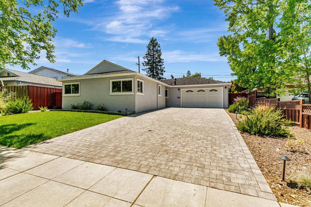 1580 Alameda De Las Pulgas,  Redwood City,  CA 94061