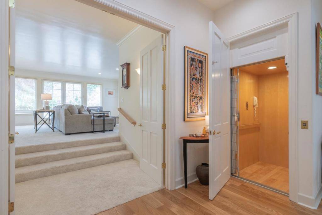 Pebble Beach, CA 93953,3045 Stevenson DR