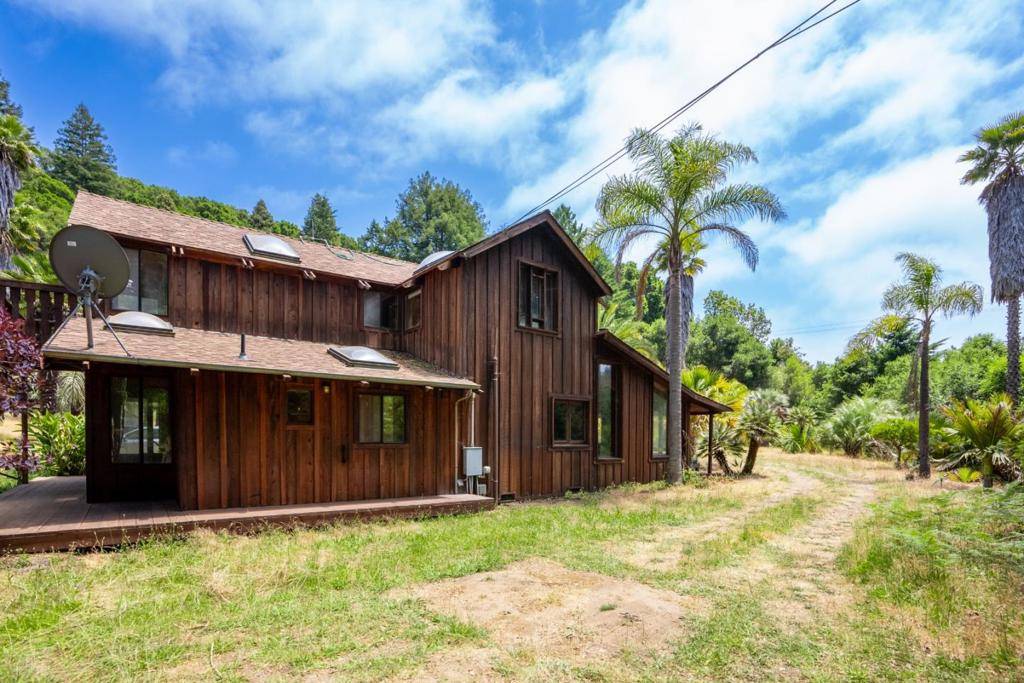 361 Red Hawk LN, Aptos, CA 95003