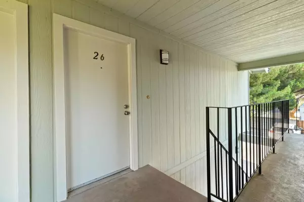 Mountain View, CA 94043,264 N Whisman RD #26
