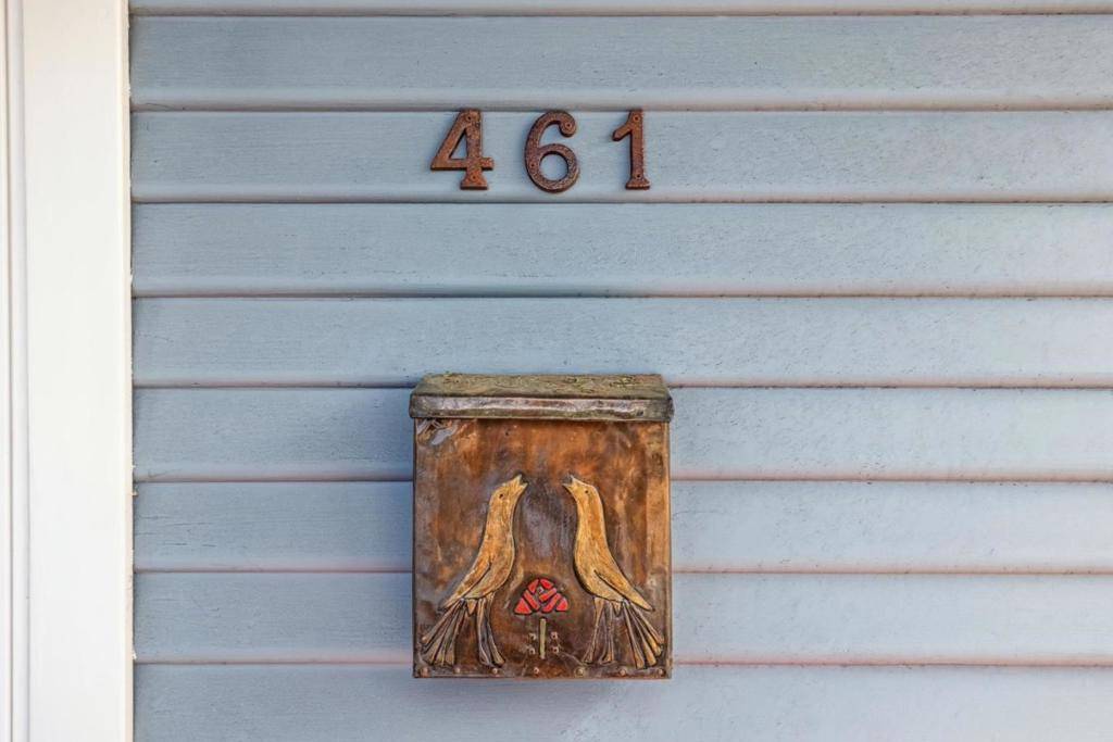 Monterey, CA 93940,461 Dickman AVE