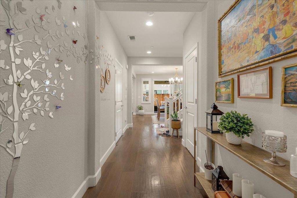 Gilroy, CA 95020,738 Sullivan WAY
