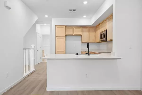 Castro Valley, CA 94546,3710 Scribe WAY