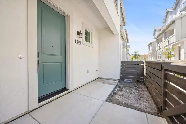 Castro Valley, CA 94546,3710 Scribe WAY