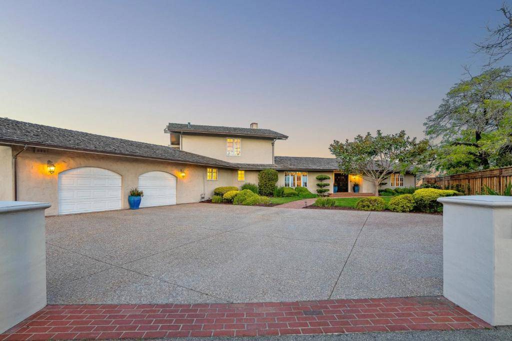 Santa Cruz, CA 95062,4250 Opal Cliff DR