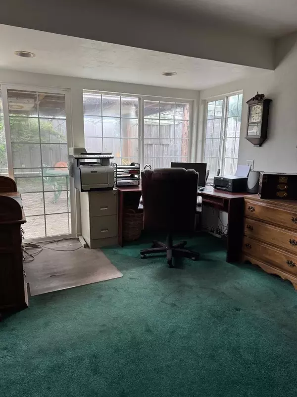 Seaside, CA 93955,1841 Yosemite ST