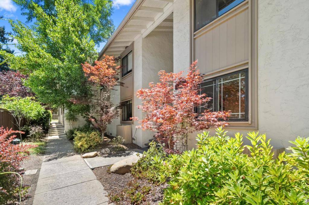 20780 4th ST #7, Saratoga, CA 95070