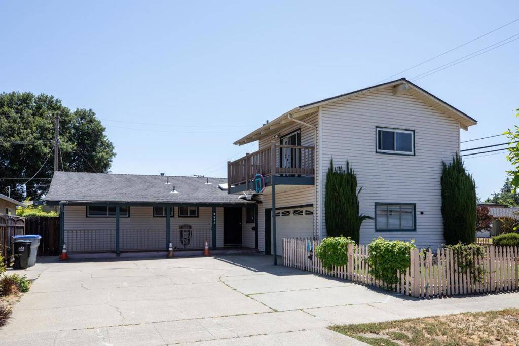 2090 Elmgrove LN, San Jose, CA 95130