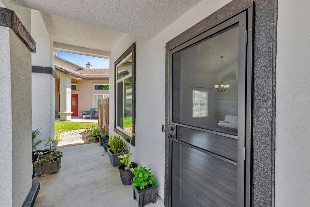 Hollister, CA 95023,2191 Spruce DR