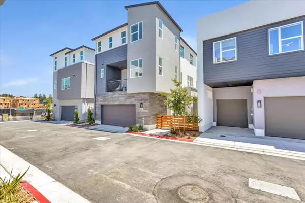 325 Isabelline CT, San Ramon, CA 94583