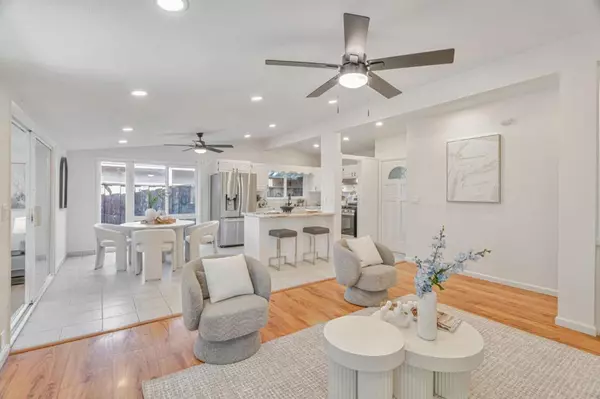 San Jose, CA 95127,3332 Pepper Tree LN