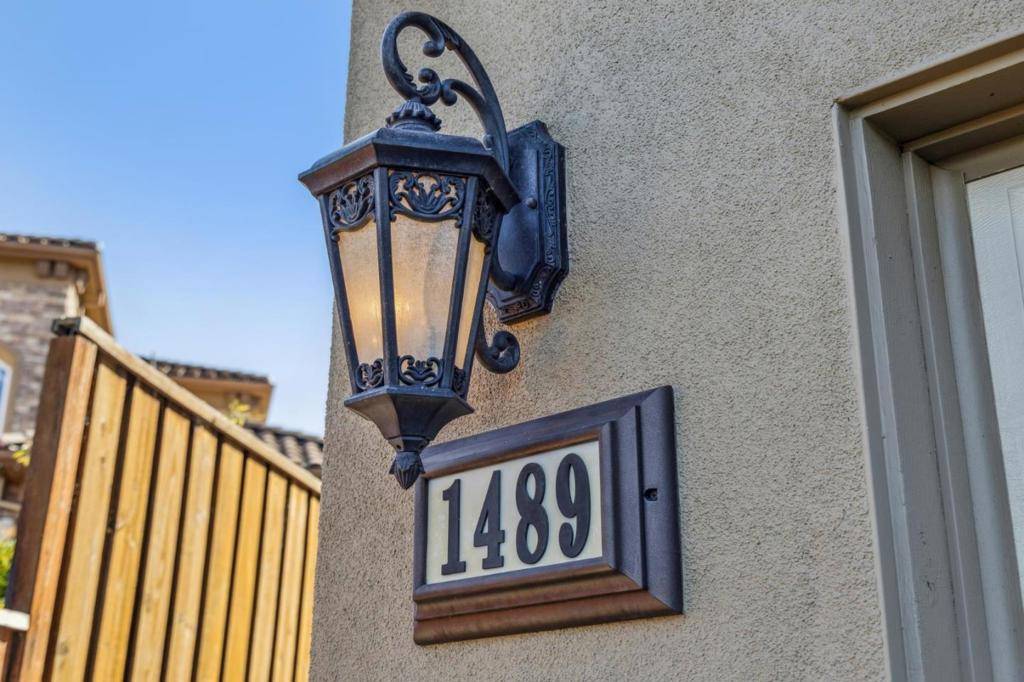 San Jose, CA 95120,1489 Corte De Maria