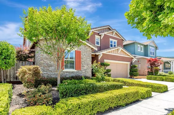 Gilroy, CA 95020,1188 Viognier WAY