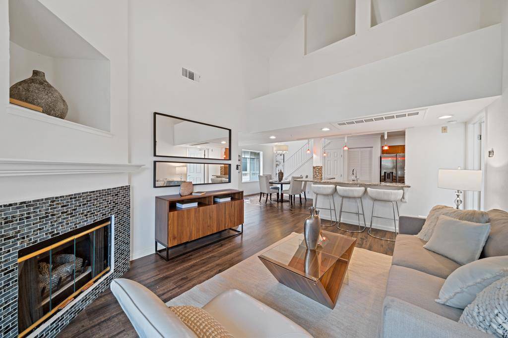 South San Francisco, CA 94080,1400 El Camino Real #331
