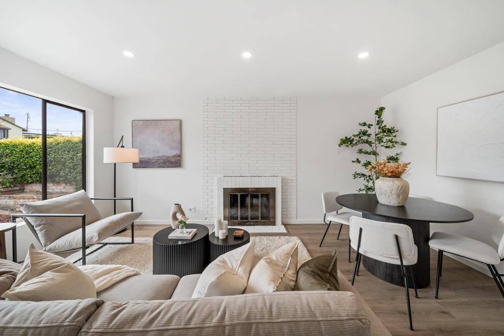 South San Francisco, CA 94080,1293 Baywood AVE