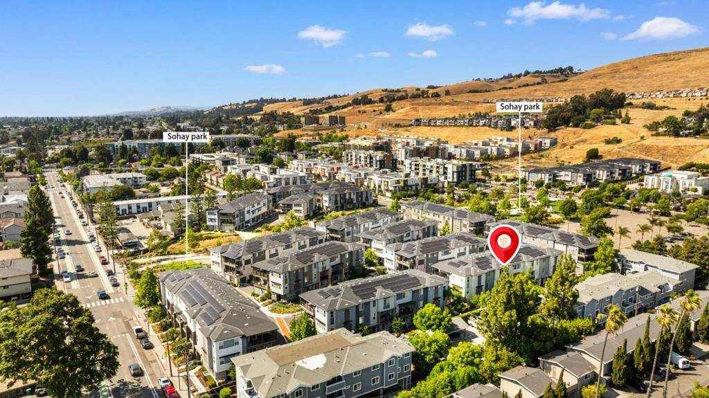 Hayward, CA 94544,395 Rhythm LN
