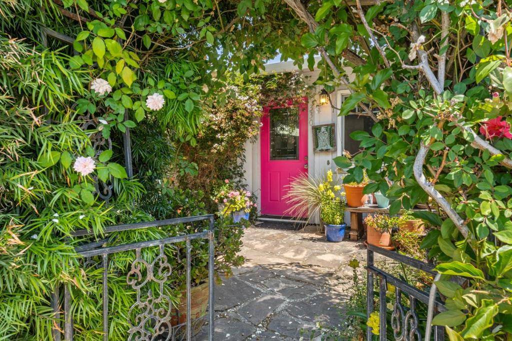 330 Trescony ST, Santa Cruz, CA 95060