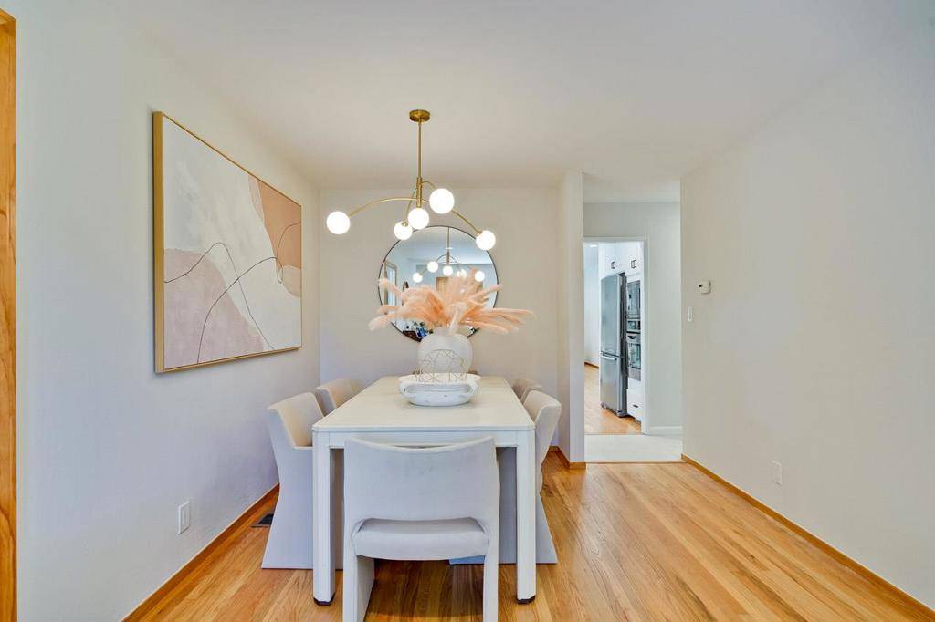 Cupertino, CA 95014,1641 Jamestown DR