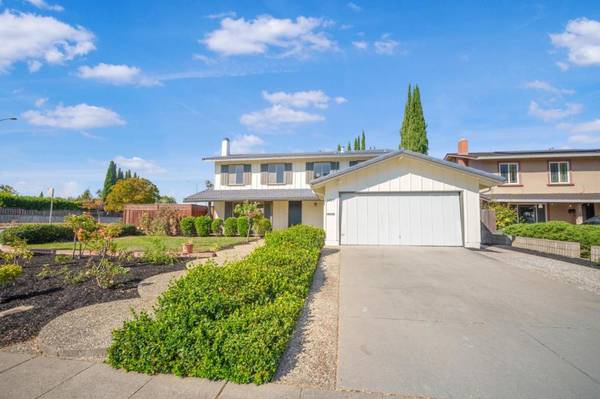 1263 Rousseau DR, Sunnyvale, CA 94087