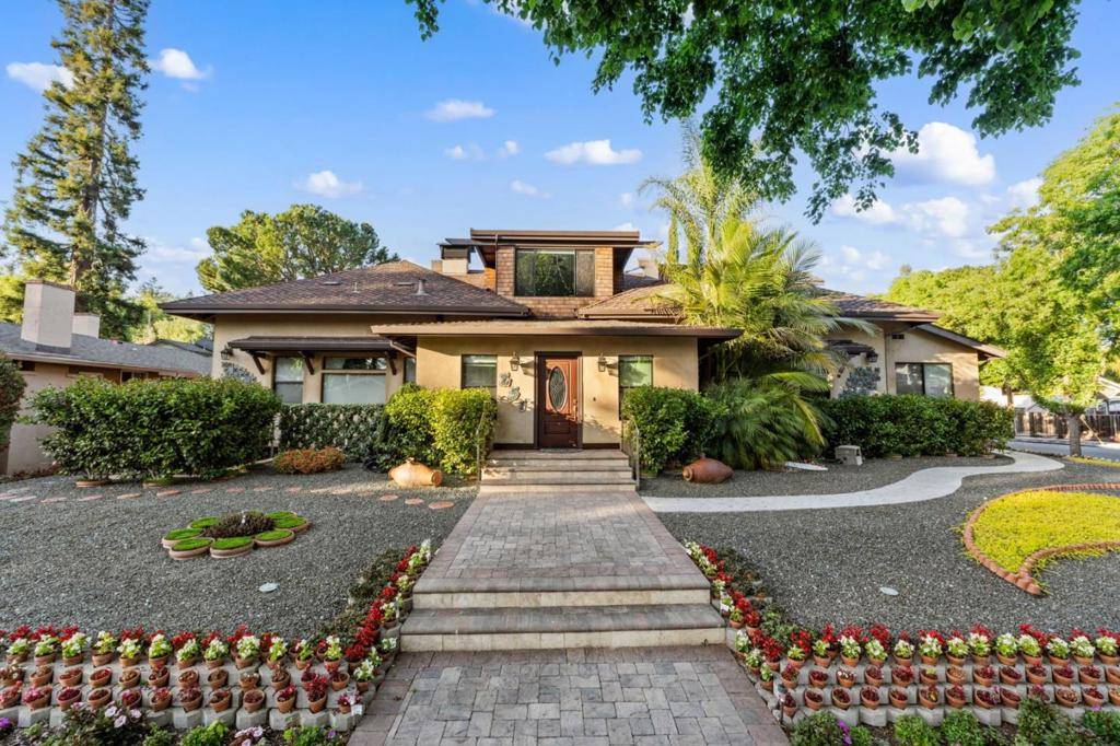 251 Middlefield RD, Palo Alto, CA 94301
