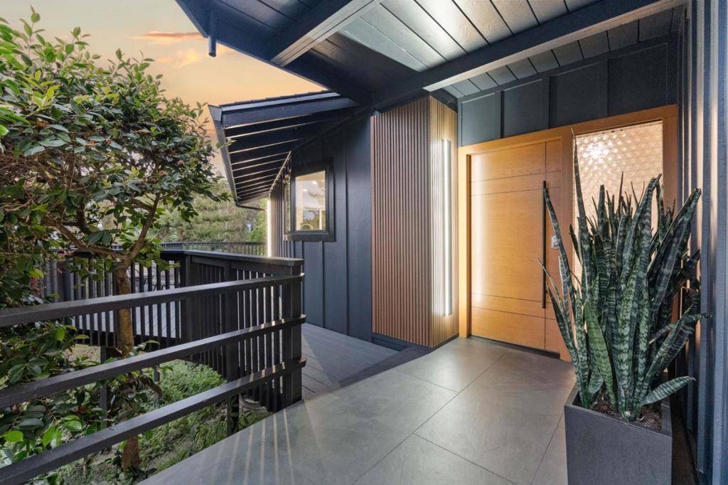 Soquel, CA 95073,3628 Stance AVE