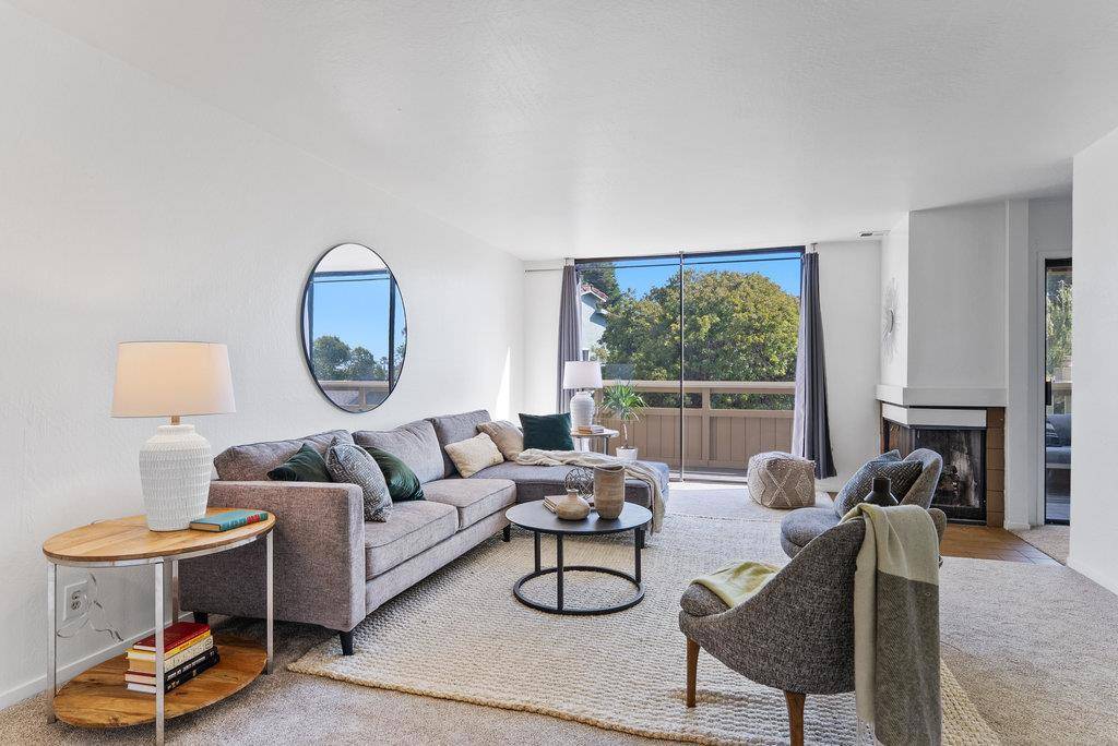 Aptos, CA 95003,1742 Seascape BLVD