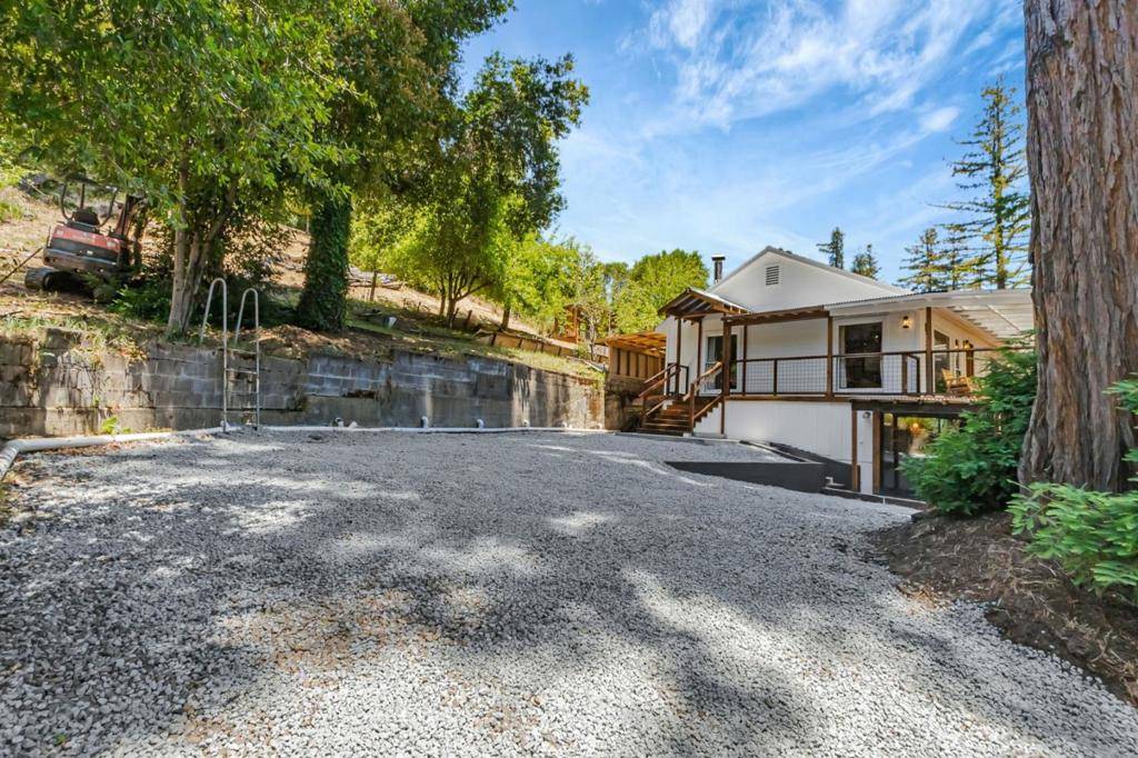 Boulder Creek, CA 95006,13805 Bear Creek RD
