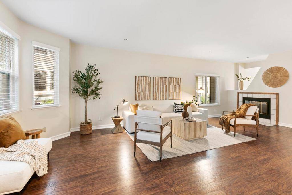 974 La Mesa TER #E, Sunnyvale, CA 94086