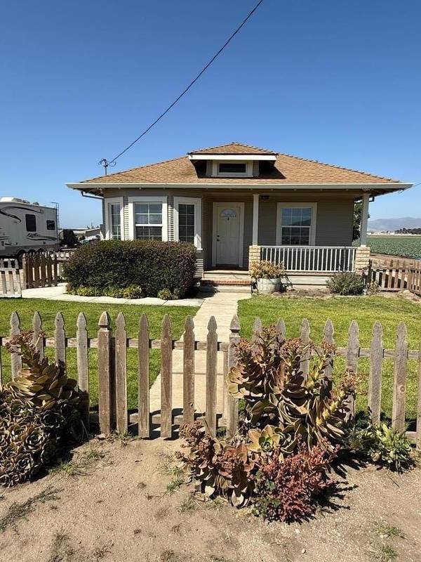 123 Hunter Lane, Salinas, CA 93908