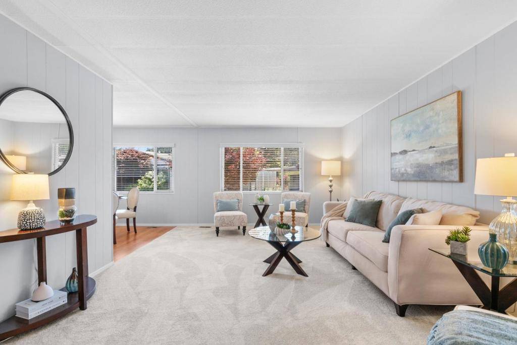 Scotts Valley, CA 95066,225 Mount Hermon