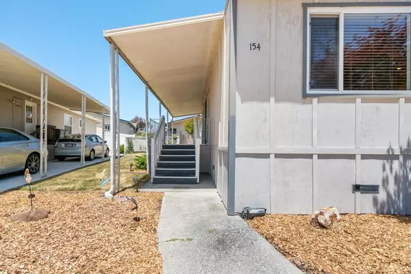 Scotts Valley, CA 95066,225 Mount Hermon