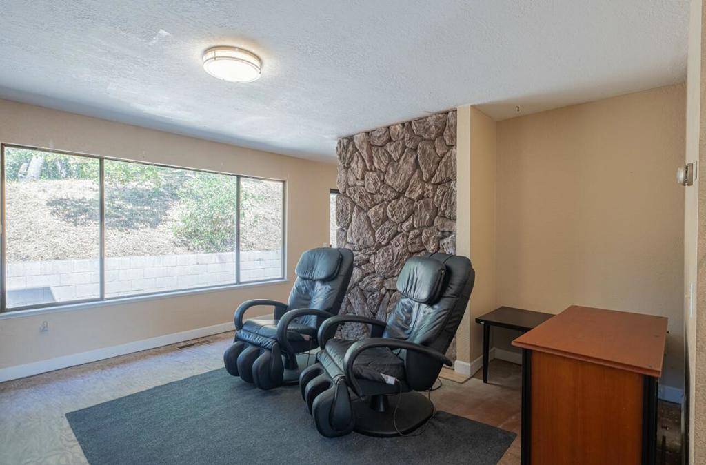 Prunedale, CA 93907,18105 Wylie Hill LN