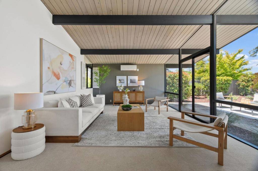 Sunnyvale, CA 94087,807 Blanchard WAY