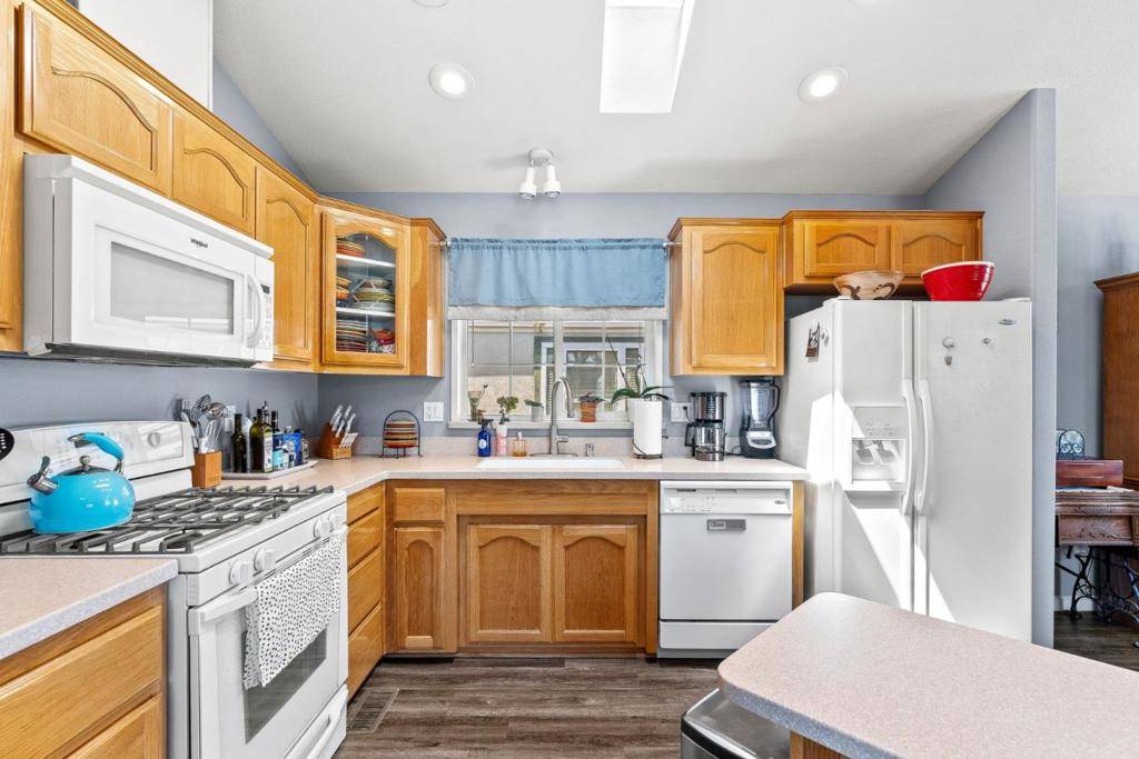 Santa Cruz, CA 95062,1555 Merrill ST