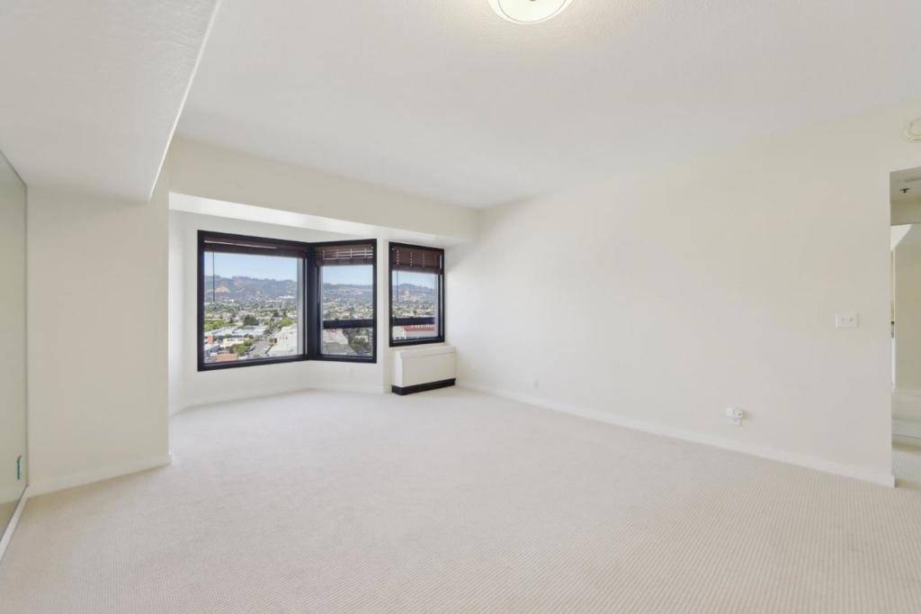 Emeryville, CA 94608,6363 Christie AVE #1725