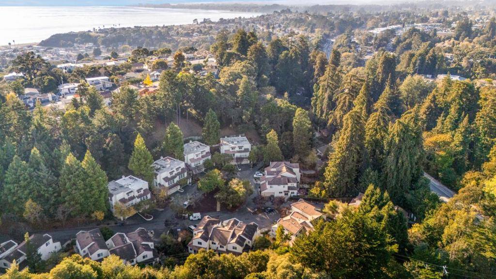 300 Carrera CIR, Aptos, CA 95003