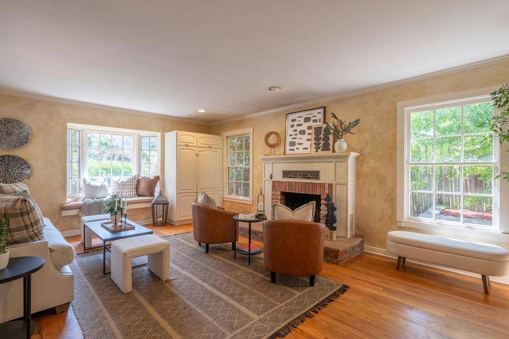 Carmel Valley, CA 93924,19 Paso Cresta