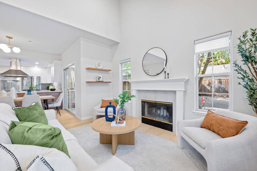 Mountain View, CA 94043,838 Excell CT