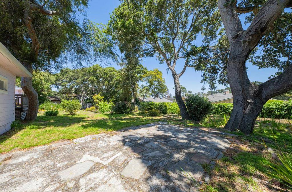 Monterey, CA 93940,1171 Sylvan PL