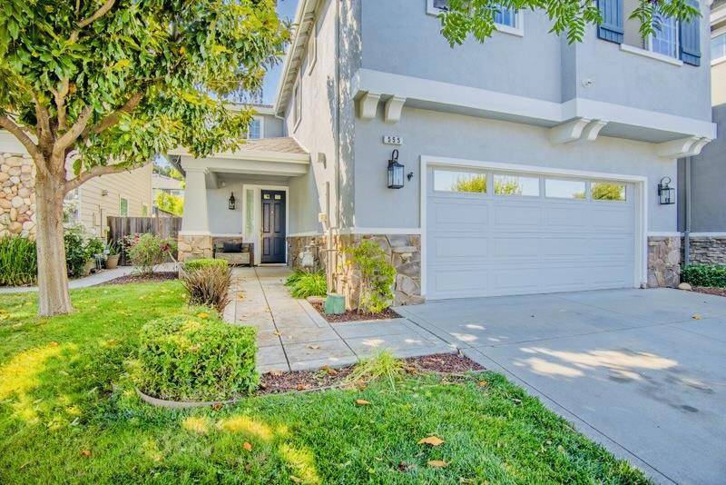 Morgan Hill, CA 95037,555 Calle Buena Vista