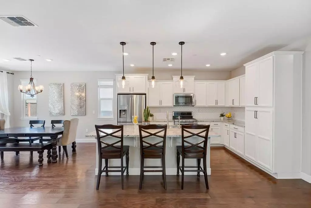 Gilroy, CA 95020,2551 Apricot WAY