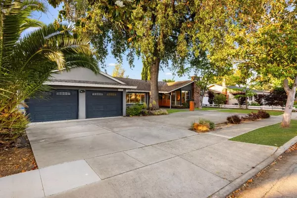 San Jose, CA 95125,1691 Santa Lucia DR