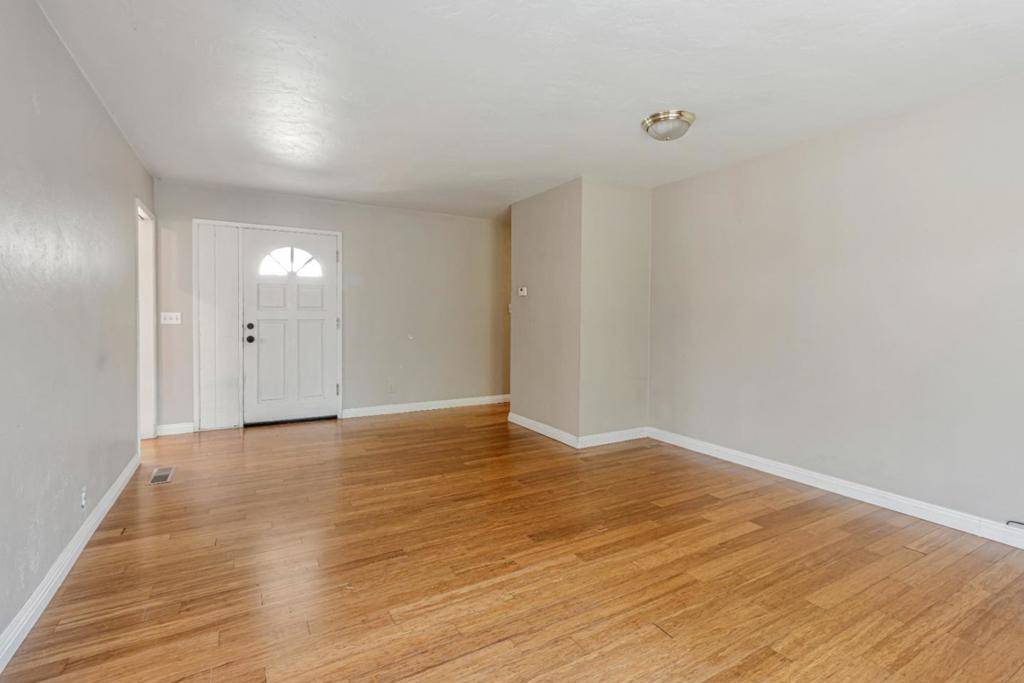 Santa Clara, CA 95054,2099 2nd ST